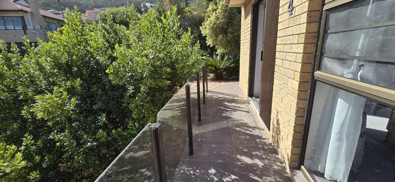 4 Bedroom Property for Sale in Glentana Western Cape